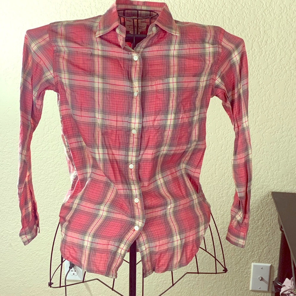 RALPH LAUREN PLAID BUTTON DOWN SHIRT